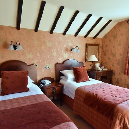 The Old Black Lion Hay-On-Wye Buitenkant foto