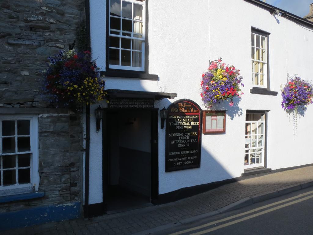 The Old Black Lion Hay-On-Wye Buitenkant foto