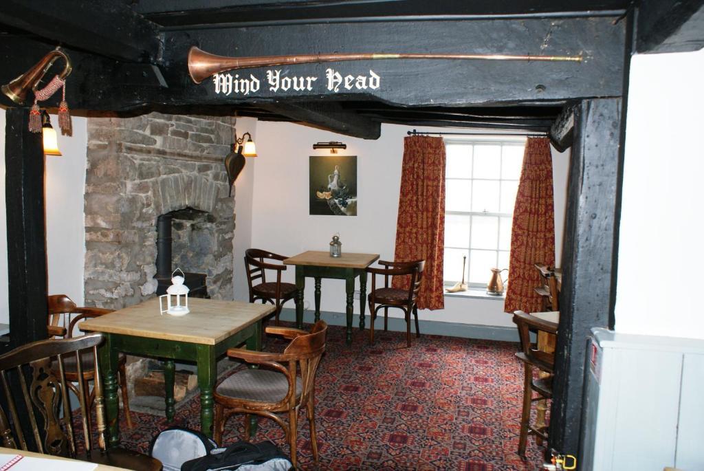 The Old Black Lion Hay-On-Wye Buitenkant foto