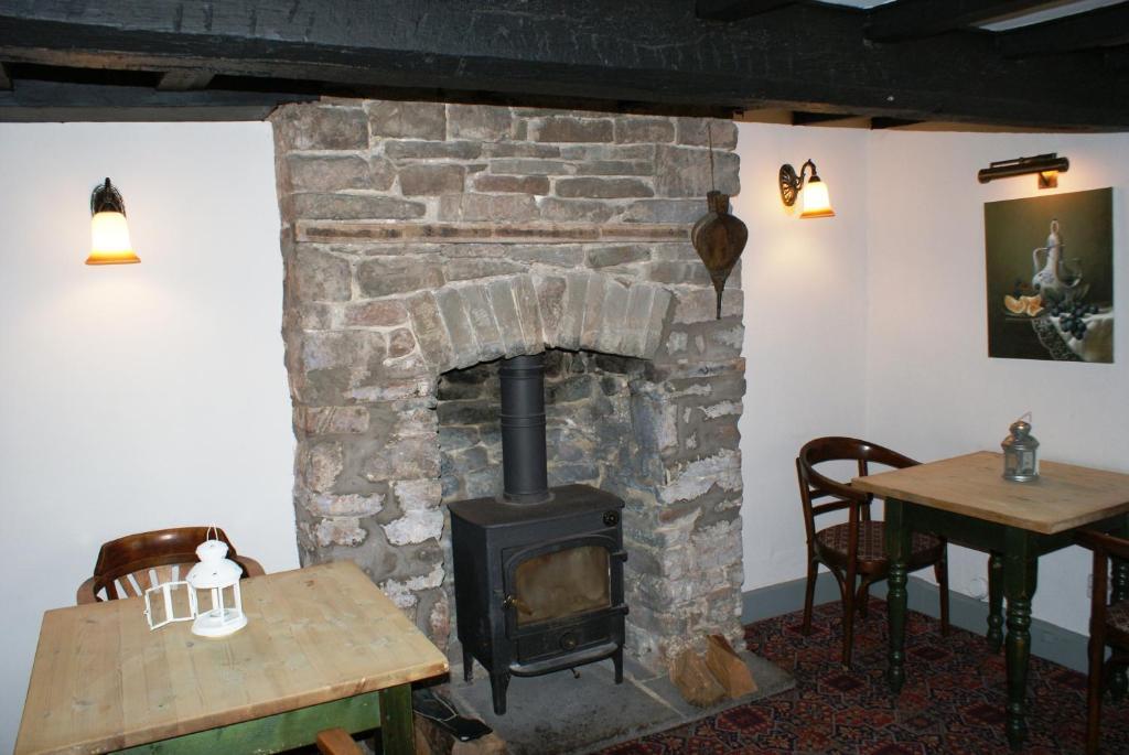 The Old Black Lion Hay-On-Wye Buitenkant foto